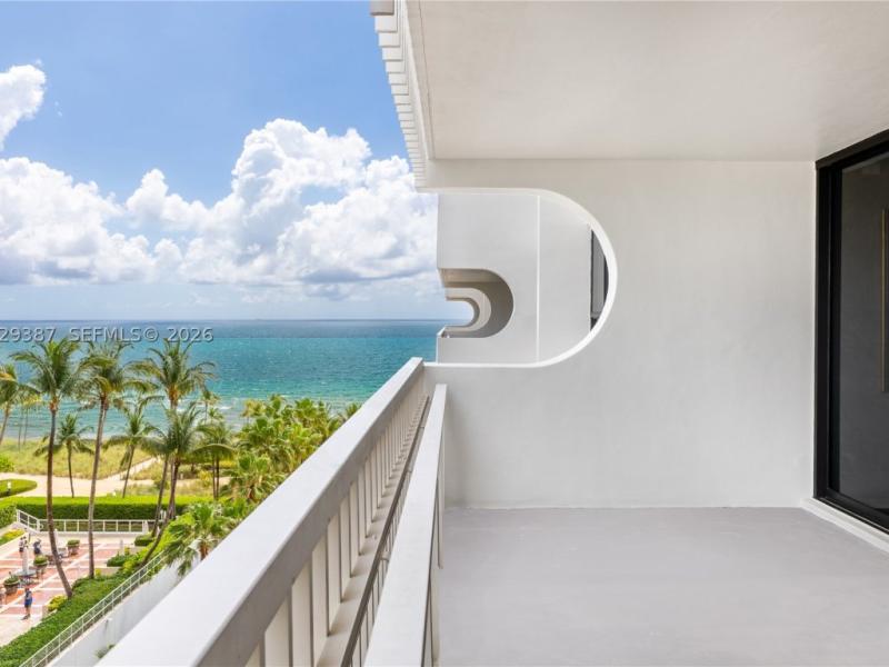 Condo for sale at Kenilworth