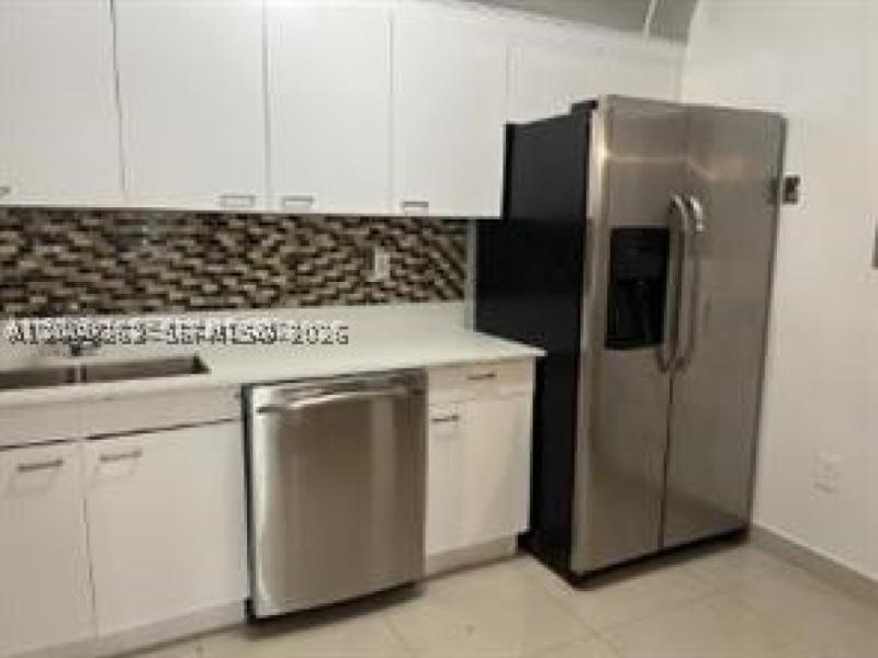 apartamentos a venda no Marbella Surfside
