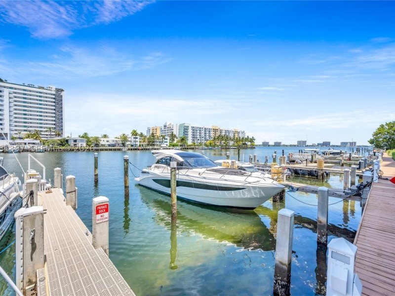 Condos for sale at Eloquence on the Bay