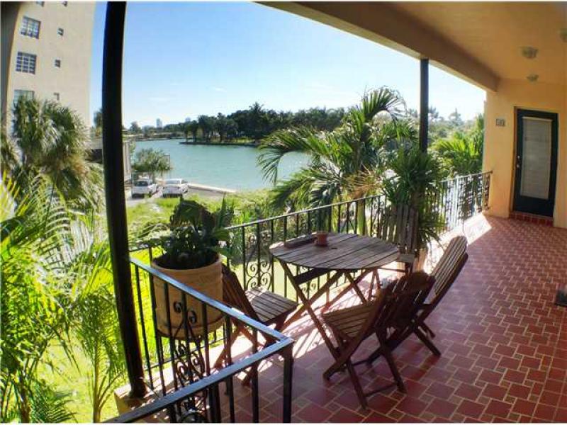 apartamentos en venta en Bay Harbor Apartments