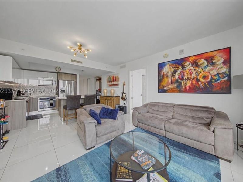 apartamento en alquiler en 5252 Paseo Doral