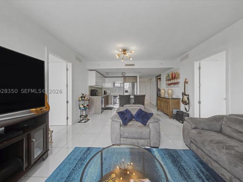 apartamento en alquiler en 5252 Paseo Doral