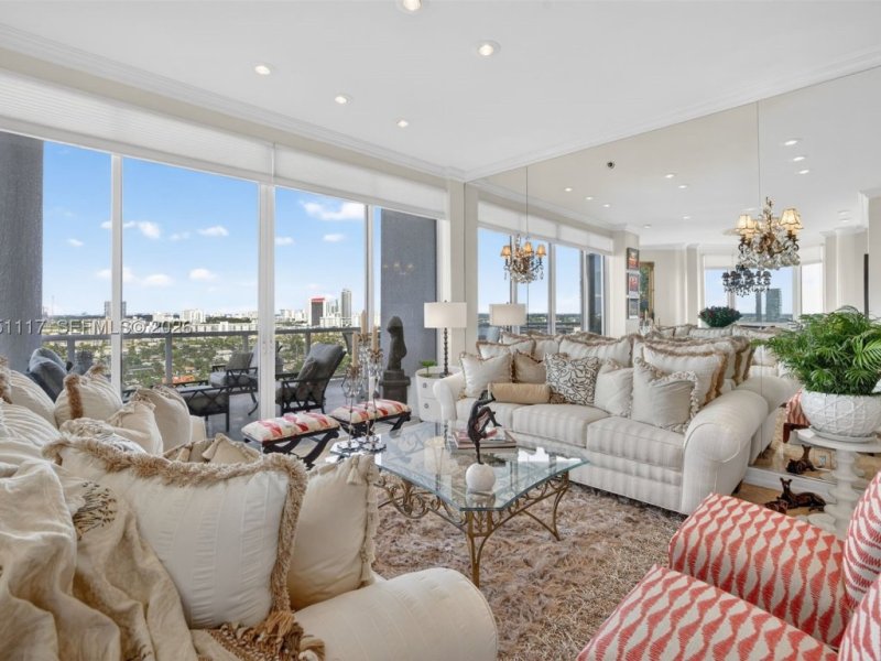 Condos for sale at Harbor Tower at Waterways