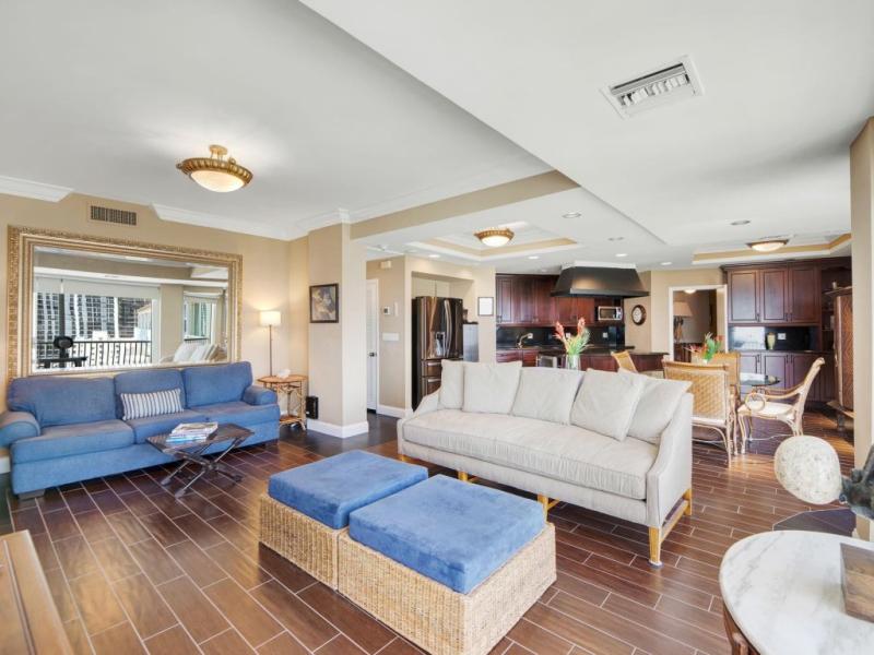 Condos for sale at The Venetian