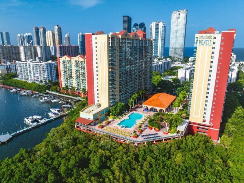 Condos in Sunny Isles Beach