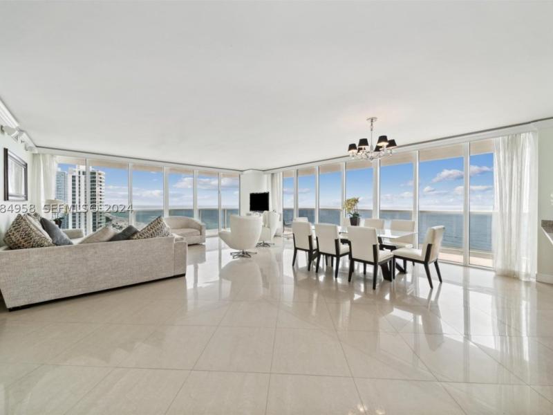 Condo for sale at Beach Club Two