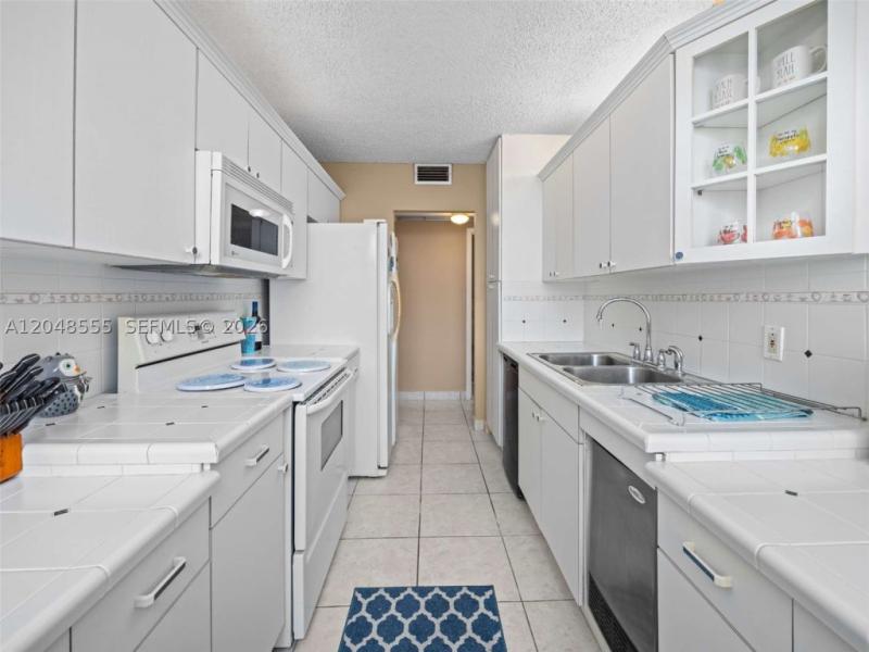 Condos for sale at Crystal Tower