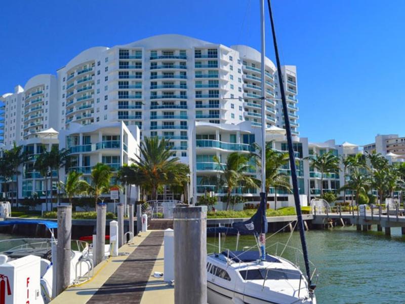 Condos for rent at 360 Condo Marina Residences West