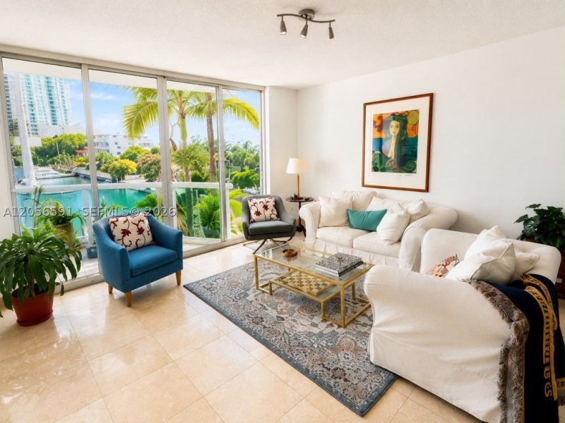 Condo for sale at 360 Condo Marina Residences East