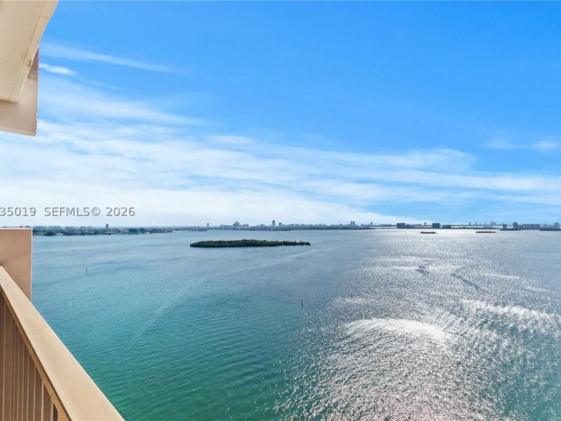 Condo for sale at The Cricket Club