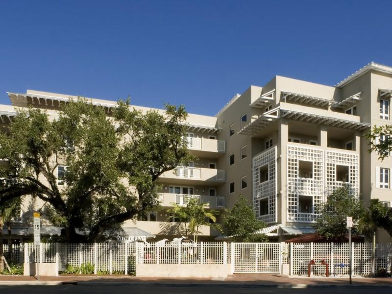 Condos for rent at Grove Garden Residences