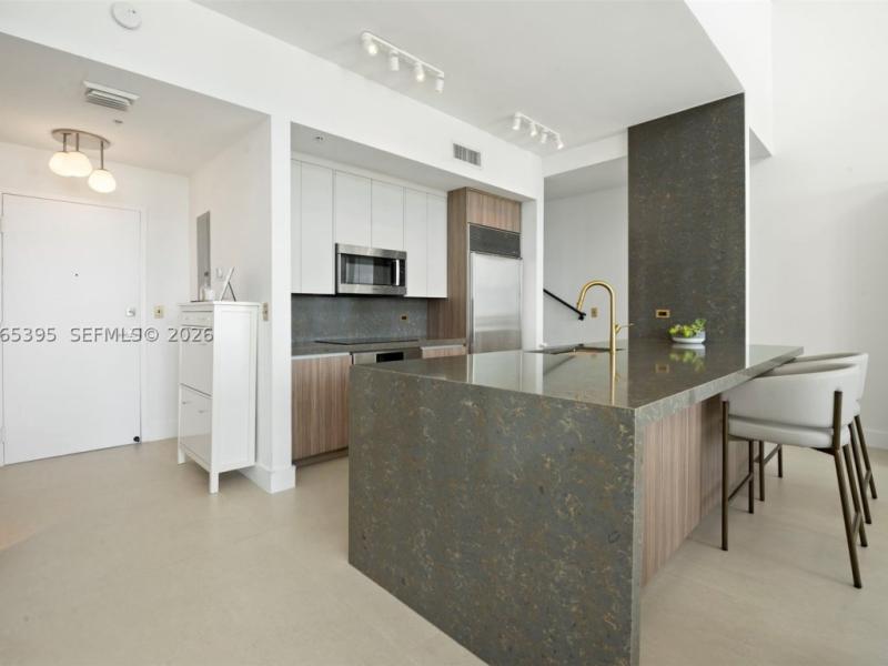 Property photo # 10
