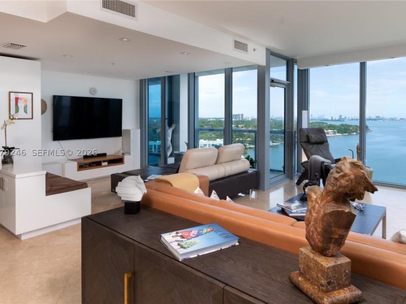 apartamento para alugar no Blue Condominium