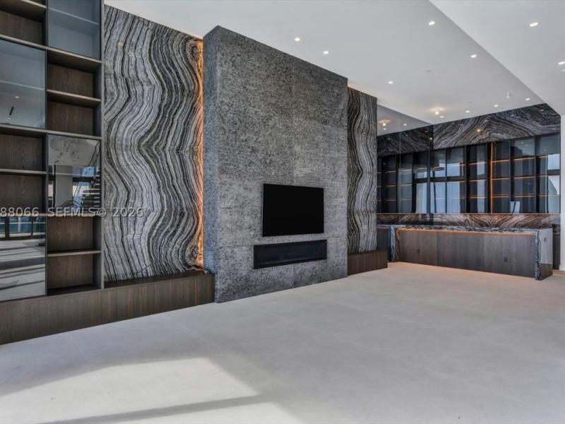 Condos for sale at The Estates at Acqualina