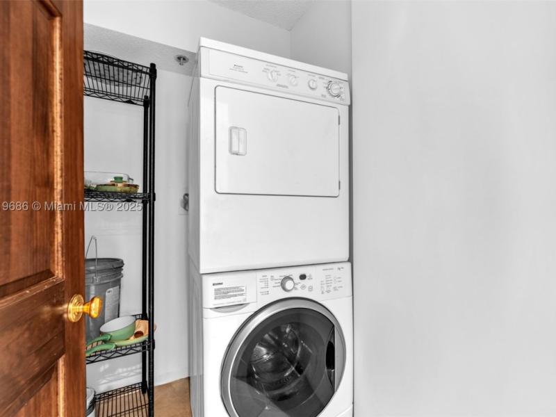 apartamento en alquiler en Venetian Isle Condos