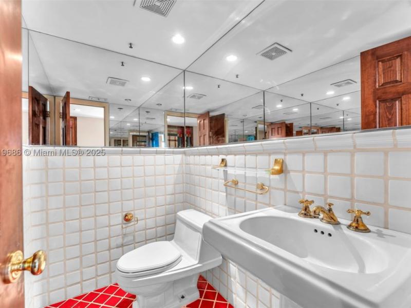 apartamento en alquiler en Venetian Isle Condos