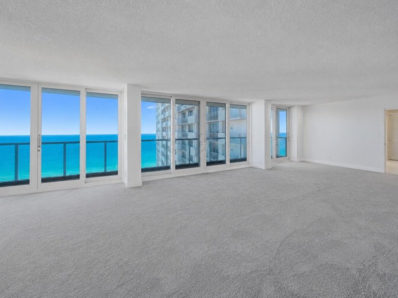 Condos for sale at Plaza East