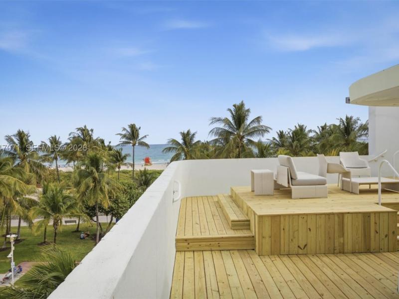 apartamentos a venda no Carlyle Condo Hotel