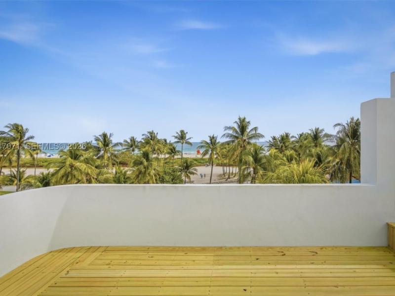 apartamentos a venda no Carlyle Condo Hotel