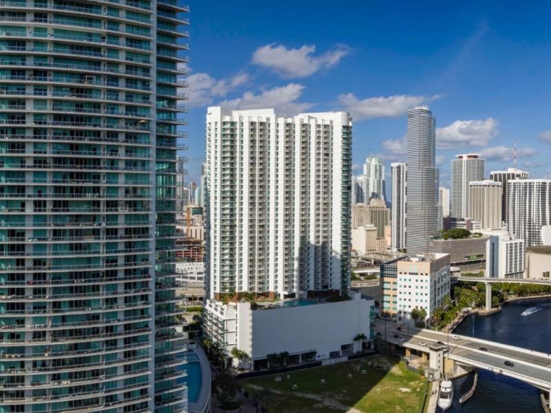 Condos for sale at Lofty Brickell