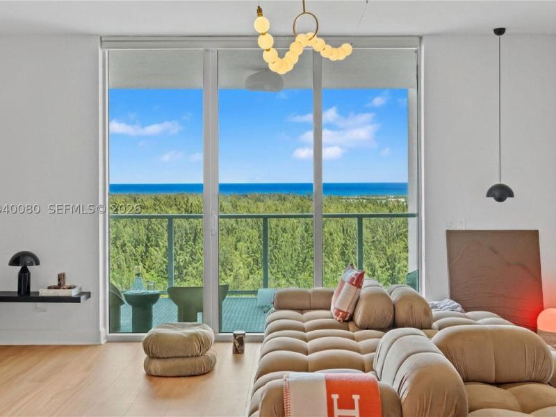 apartamentos a venda no One Fifty One at Biscayne