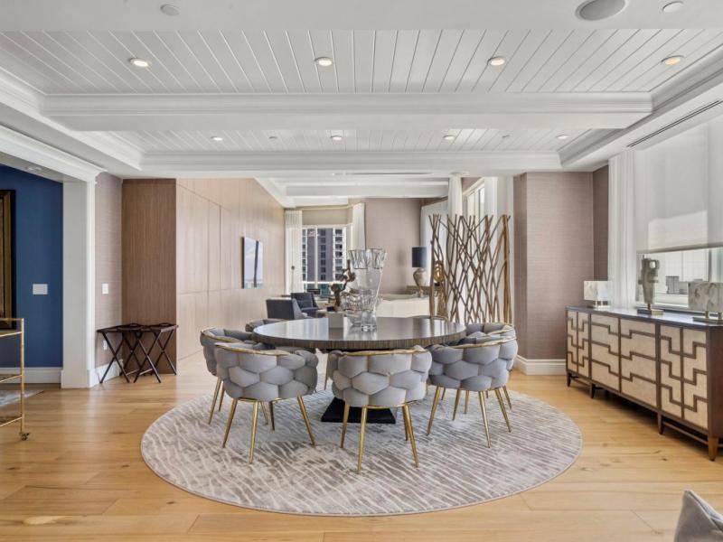 Condos for sale at 350 Las Olas Place