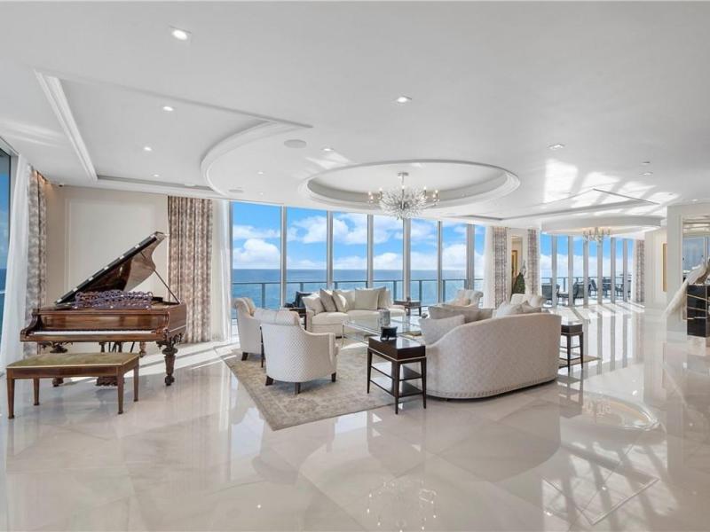 Condos for rent at Auberge Beach Residences Spa