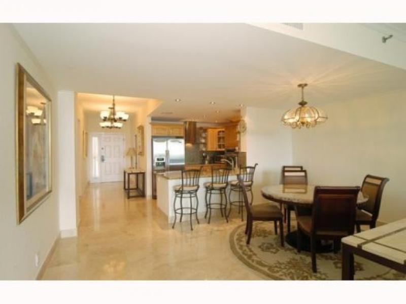 Condo for sale at Seaside Village