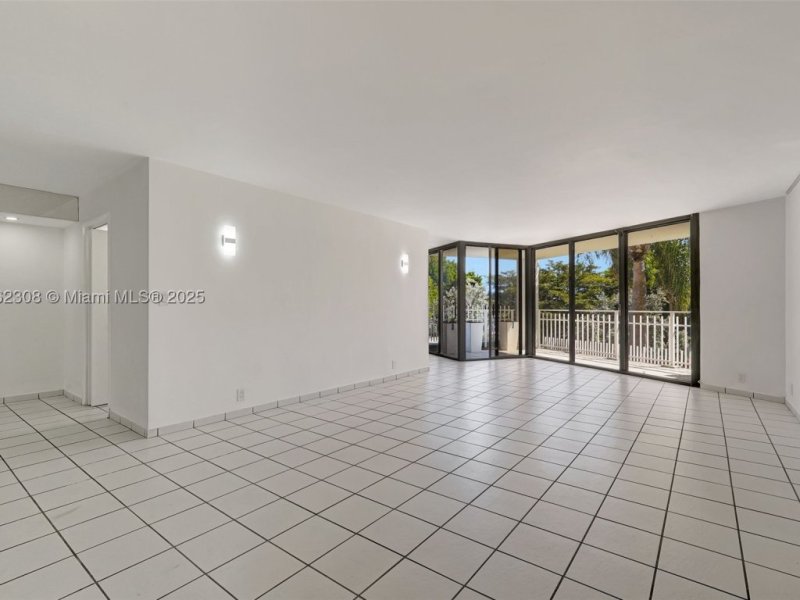 Condos for rent at Towers of Quayside 4