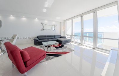 Aluguel de apartamento no Pavilion 1603