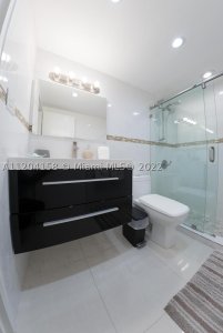 Aluguel de apartamento no Pavilion 1603