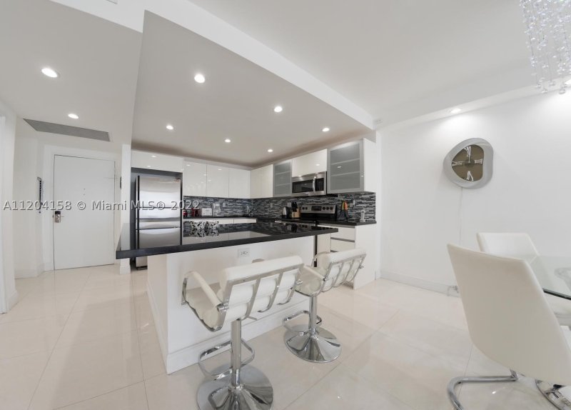 Property photo # 8
