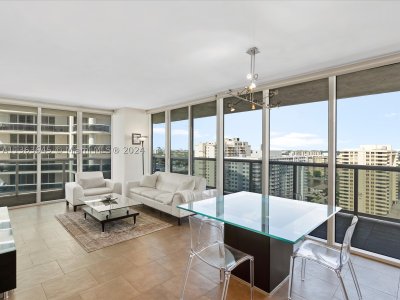 Aluguel de apartamento no Beach Club Two 1806 short t