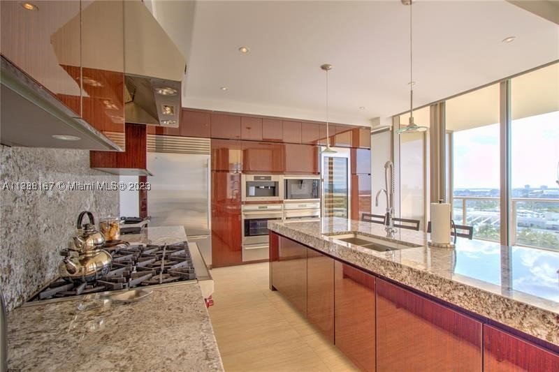 Alquiler de apartamento en St Regis Bal Harbour North 1003N
