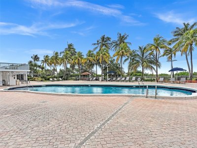 Comprar apartamento en Mirasol Ocean Towers 706