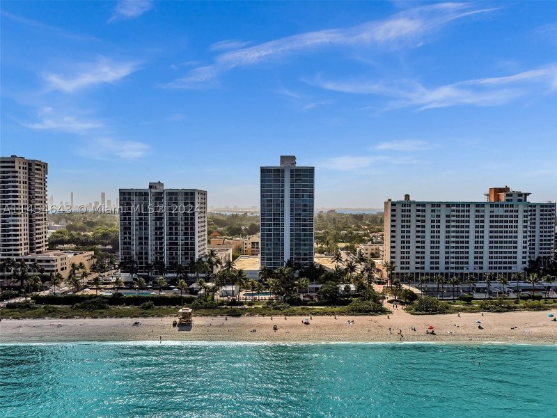 Condo for sale at Mirasol Ocean Towers 706