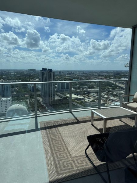 Condo for sale at Paramount Miami WorldCenter 2606