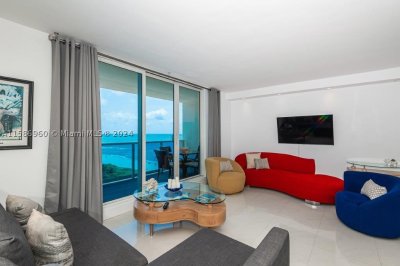 Alquiler de apartamento en Roney Palace 1111