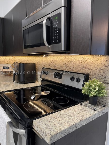 Comprar apartamento no Seacoast 5151 629
