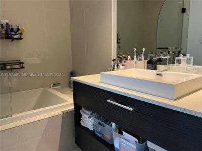 Comprar apartamento no Brickell Heights West 1604