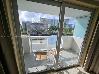 Comprar apartamento no Aventura Beach Club 237