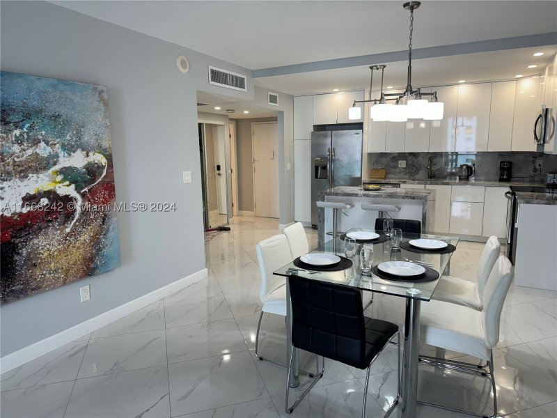 Apartment for rent at Ocean Reserve 1208