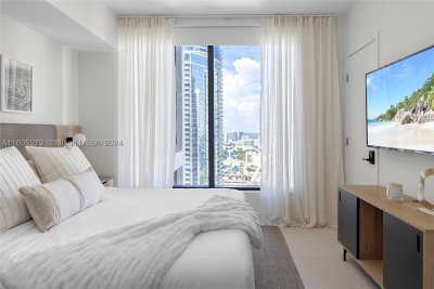 Property photo # 9