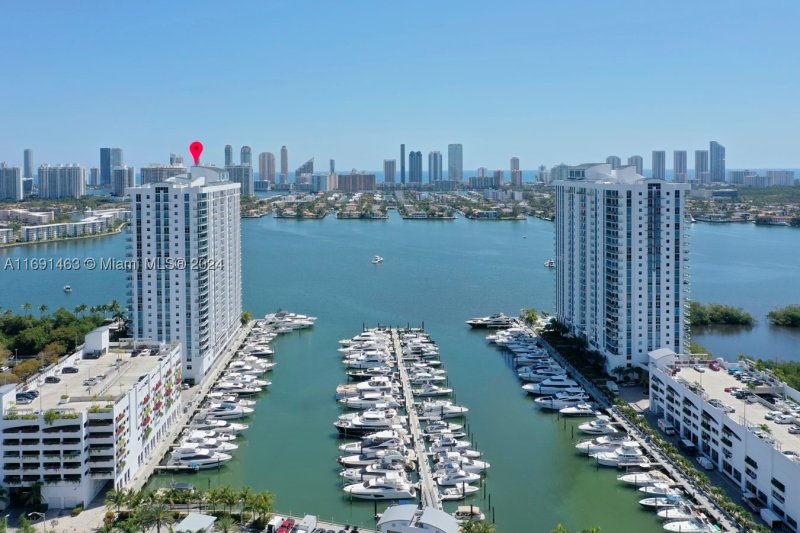 Condo for sale at Marina Palms Yacht Club 1404