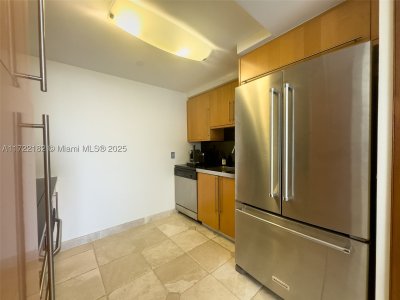 Alquiler de apartamento en Akoya 1506
