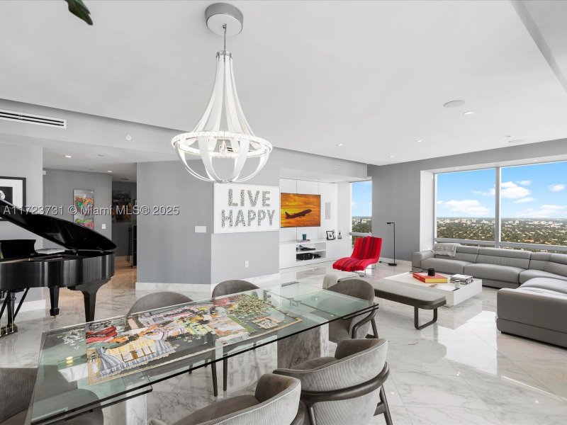 Condo for sale at Four Seasons Millenium Tower I 52BC