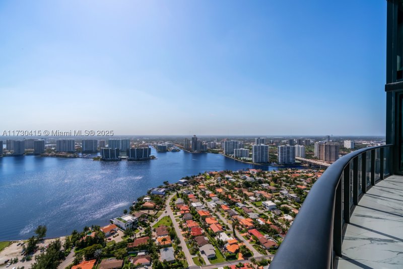 Condo for sale at Porsche Design Tower 4203