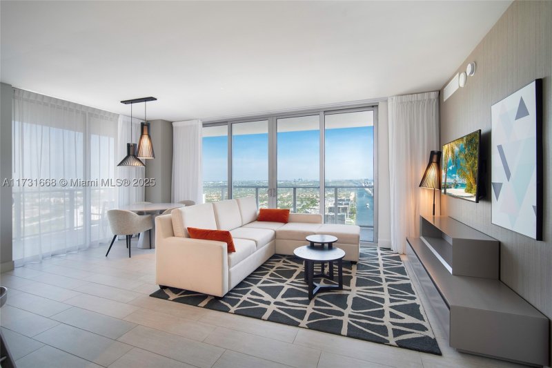 Condo for sale at Hyde Beach House T3502