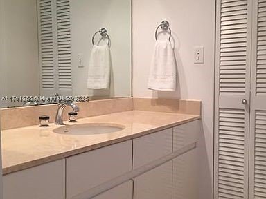 Apartment for rent at One Tequesta Point 600