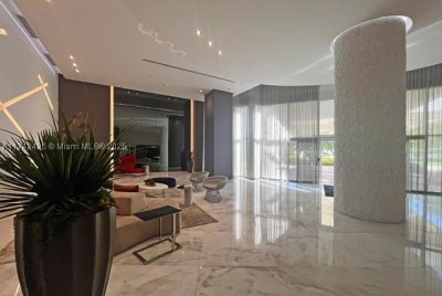 Comprar apartamento en Parc Central Aventura 111